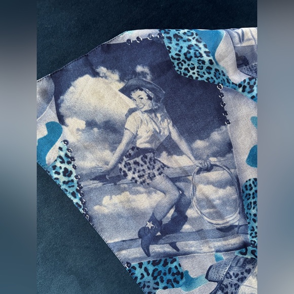 Vintage Blue Cowgirl and Leopard Print Scarf, made in Italy - Picture 4 of 9